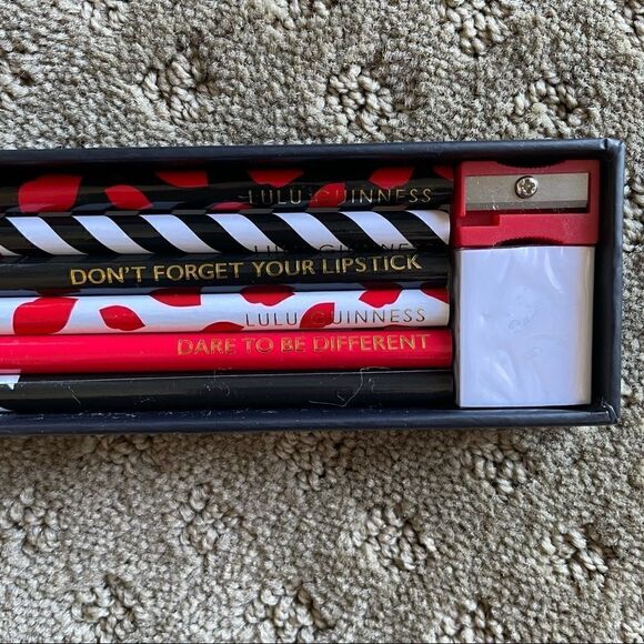 Lulu Guiness Pencil Case with 6 Pencils, Eraser and Sharpener NWT - Picture 4 of 6